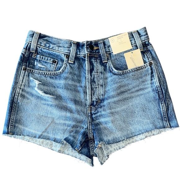 NWT High Rise Mini Cut-Off Shorts Frayed Blue Jean Denim 6 / 28 Universal Thread - Picture 1 of 9